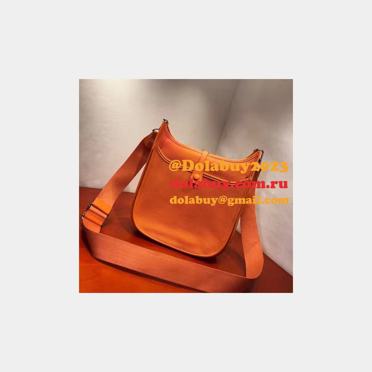 Where to buy High Quality Hermes Evelyne III 28cm Replicas Bag