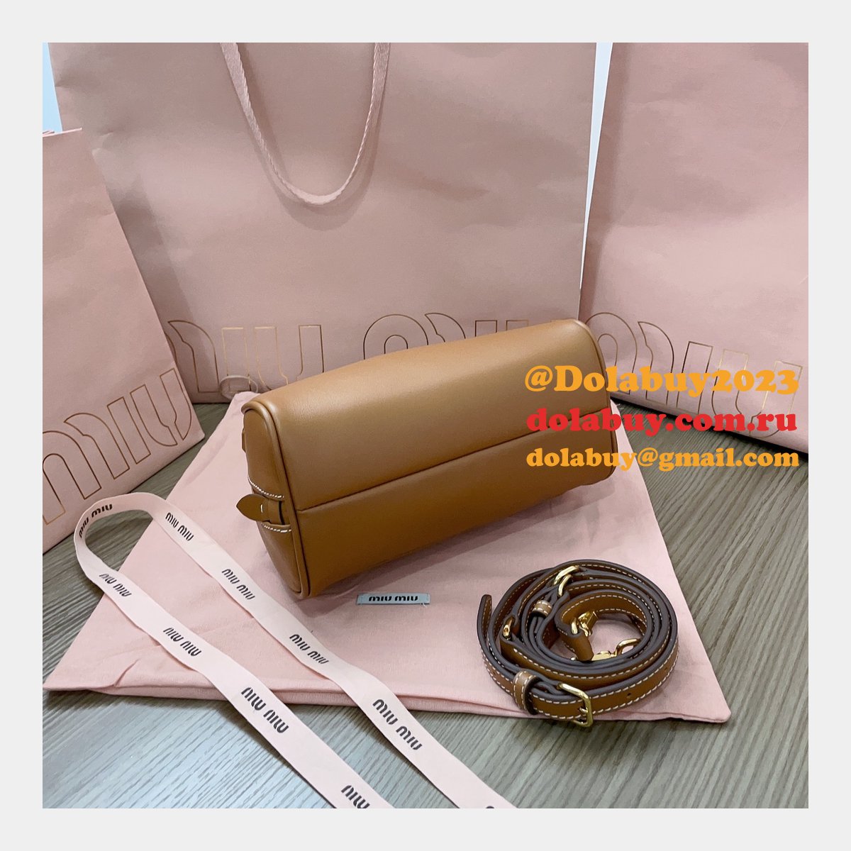 Miumiu 7 Star 5BB157 Designer Replicas Dumplings Handbag