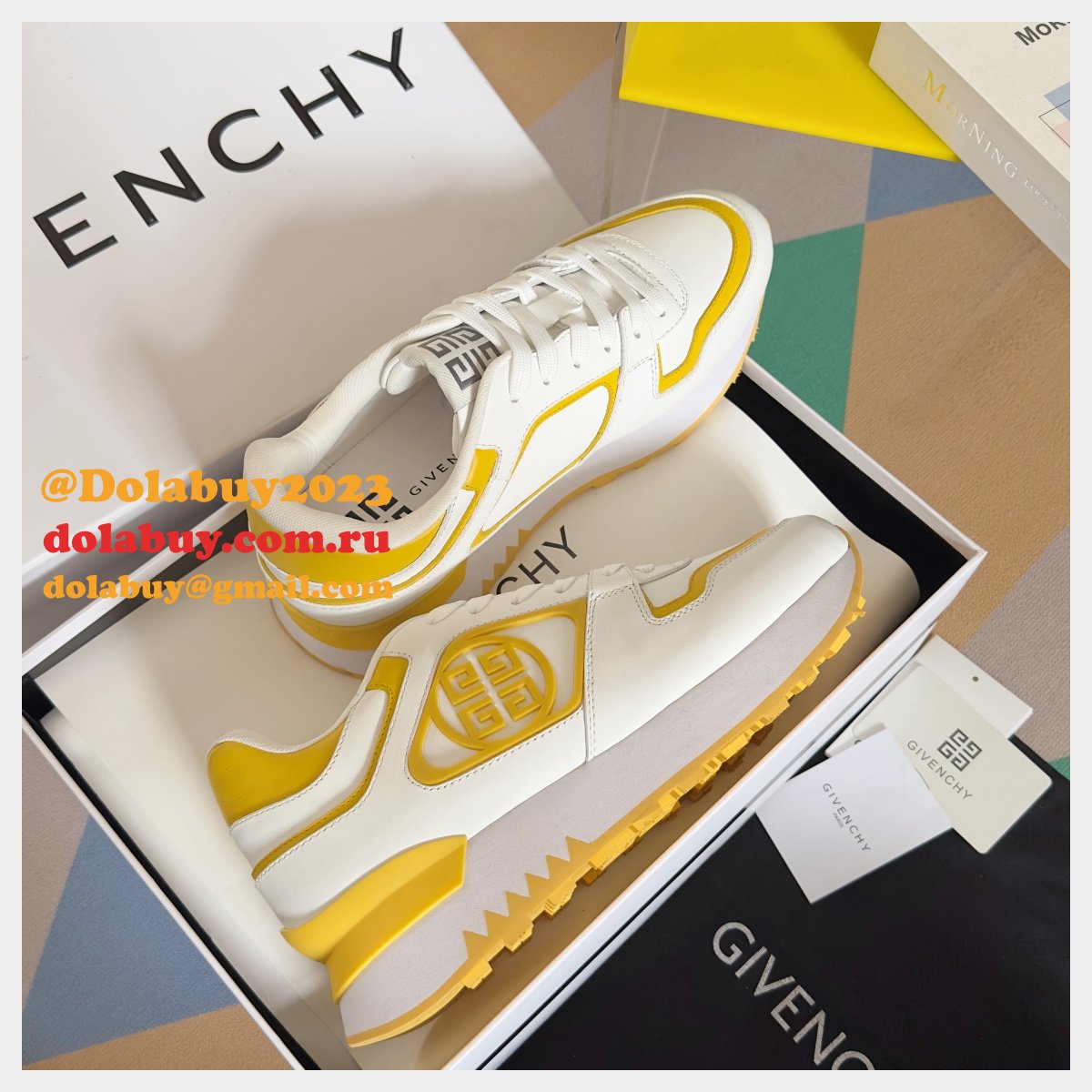 Wholesale GIVENCHY Spectre runner sneakers Perfect