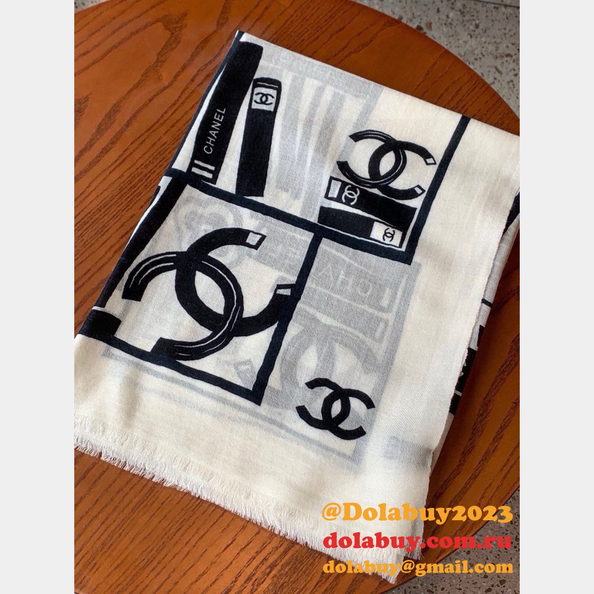 Top Quality Chanel AAA+ Cashmere Scarf