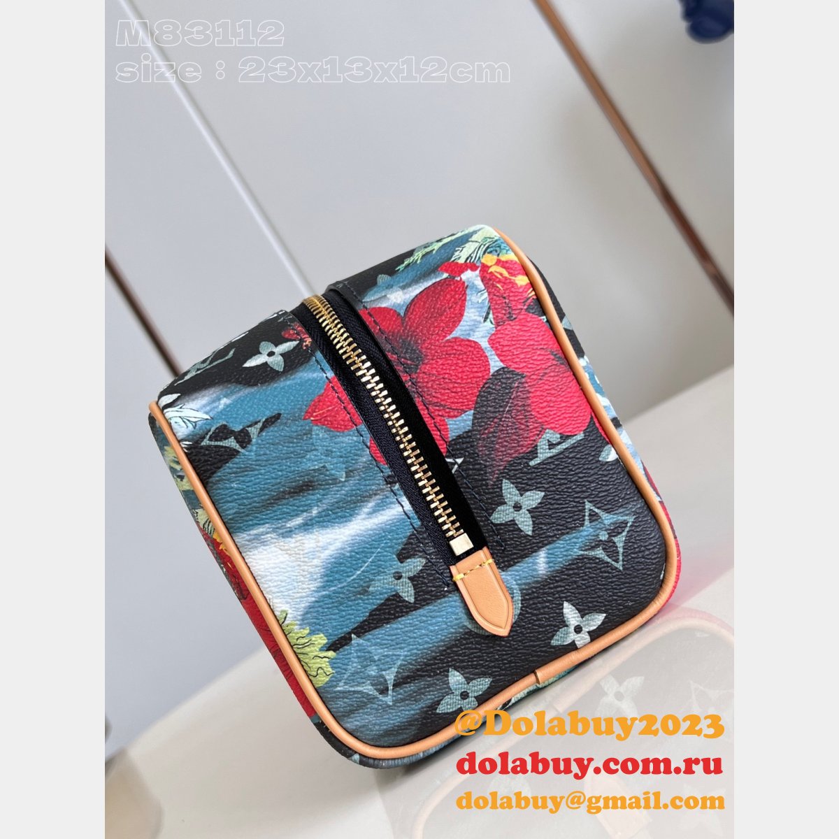 Locker Dopp Kit Louis Vuitton M83112 1:1 Mirror News Replicas Bag