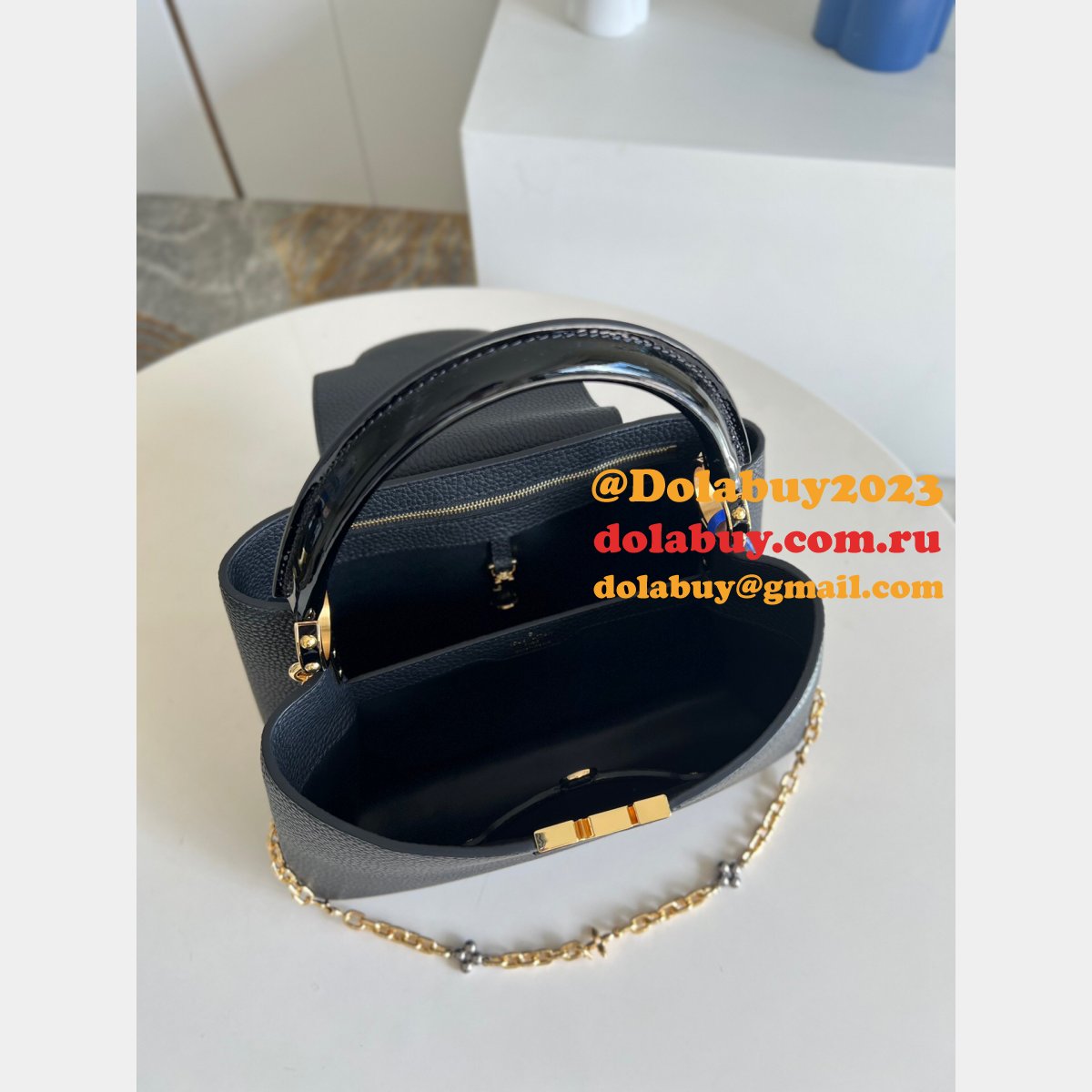 Shop Wholesale Louis Vuitton Replicas Capucines M59209/M59065 Handbag