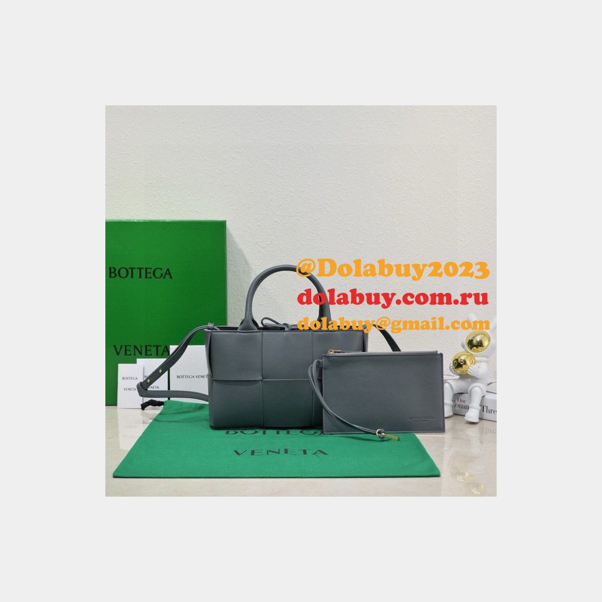 Best Bottega Veneta MINI Arco Tote Bag 25CM