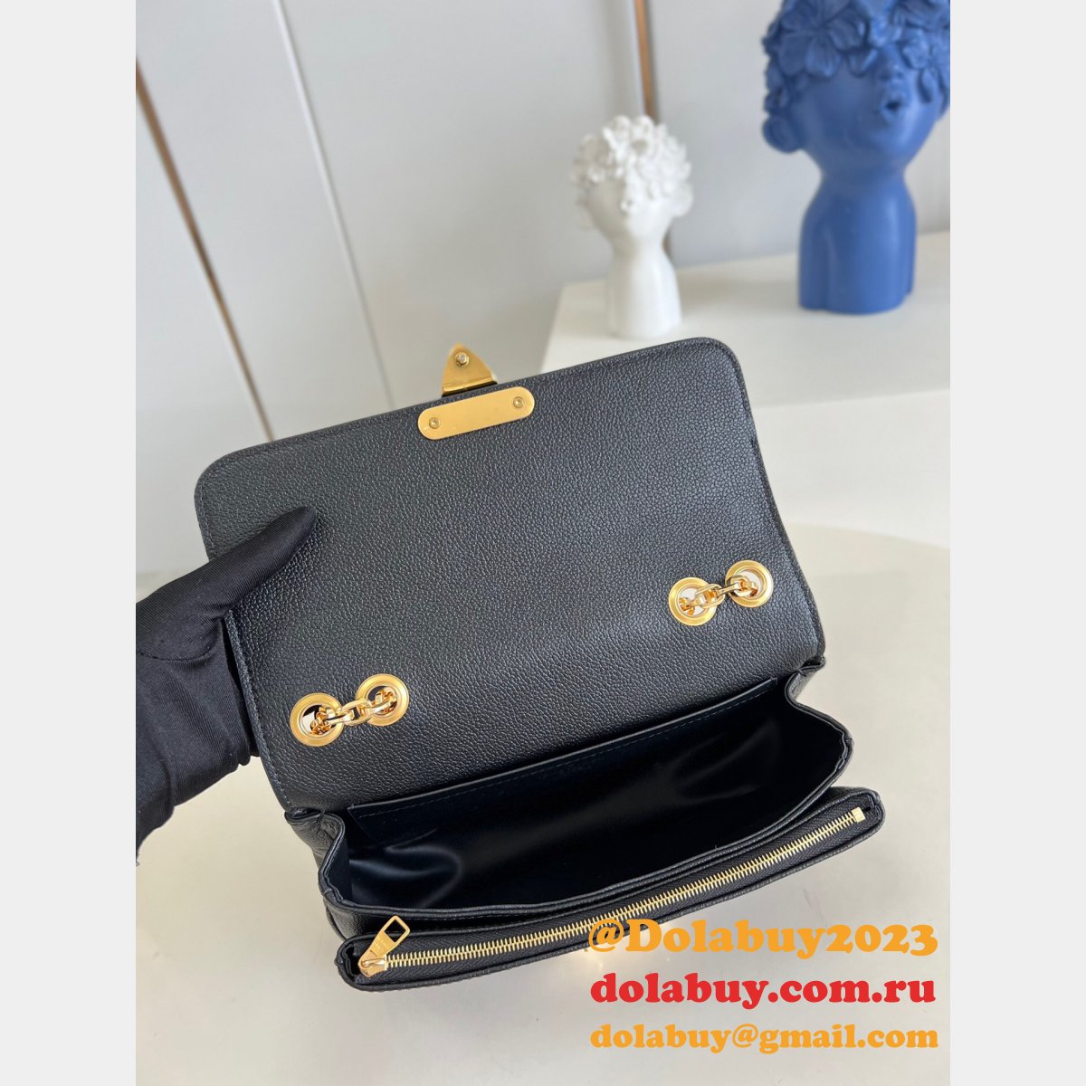 Where to buy Replicas Louis Vuitton Marceau M46127 Black Bag