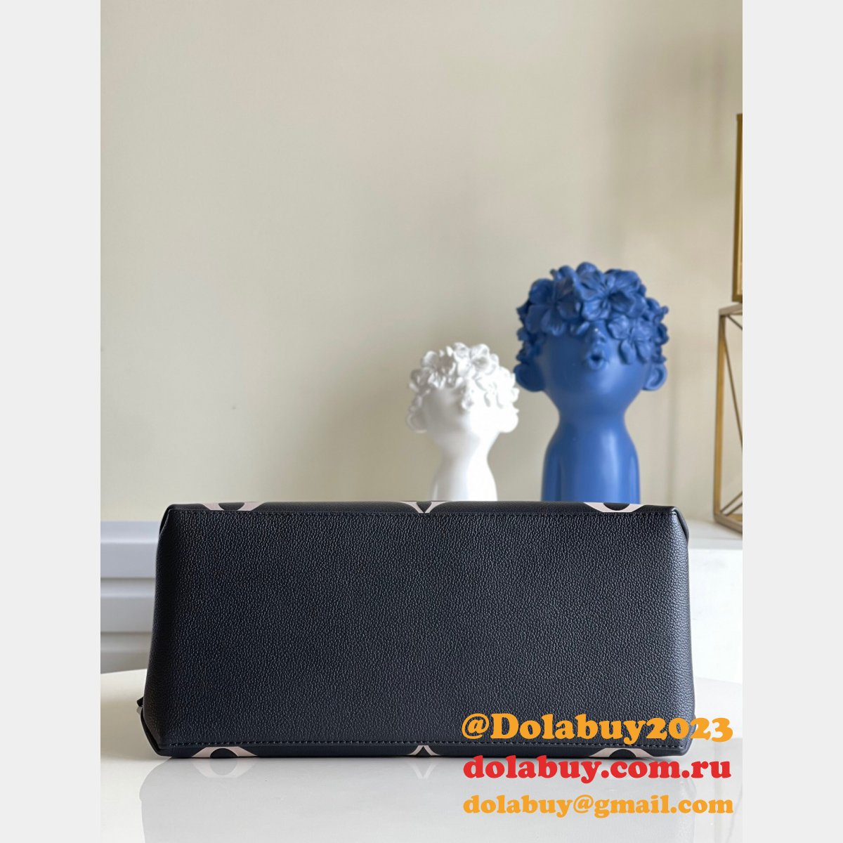 China Louis Vuitton Knockoffs Grand Palais Handbags M45811 Bags