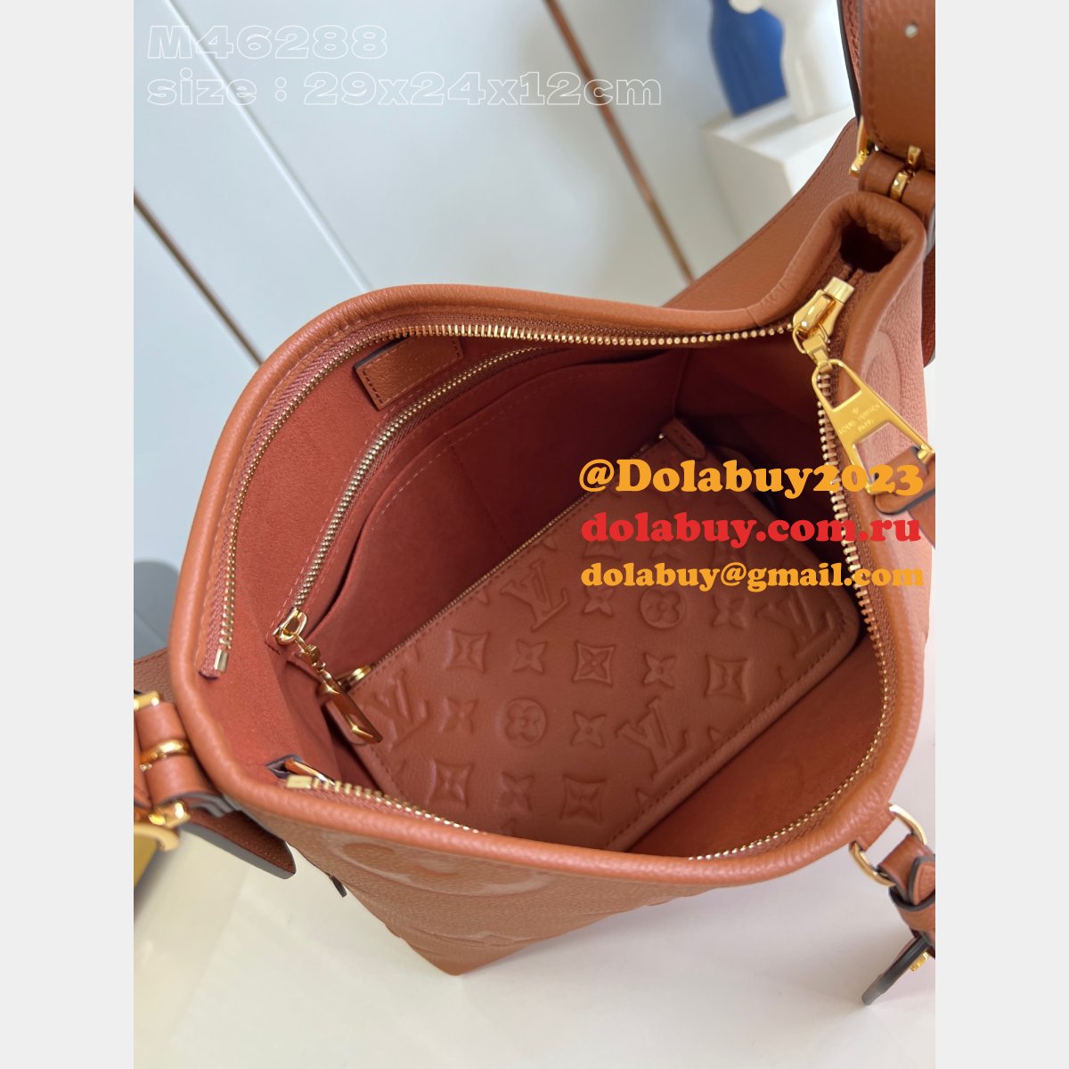 AAAA Louis Vuitton M11790 CarryAll Perfect Duplicate Bag
