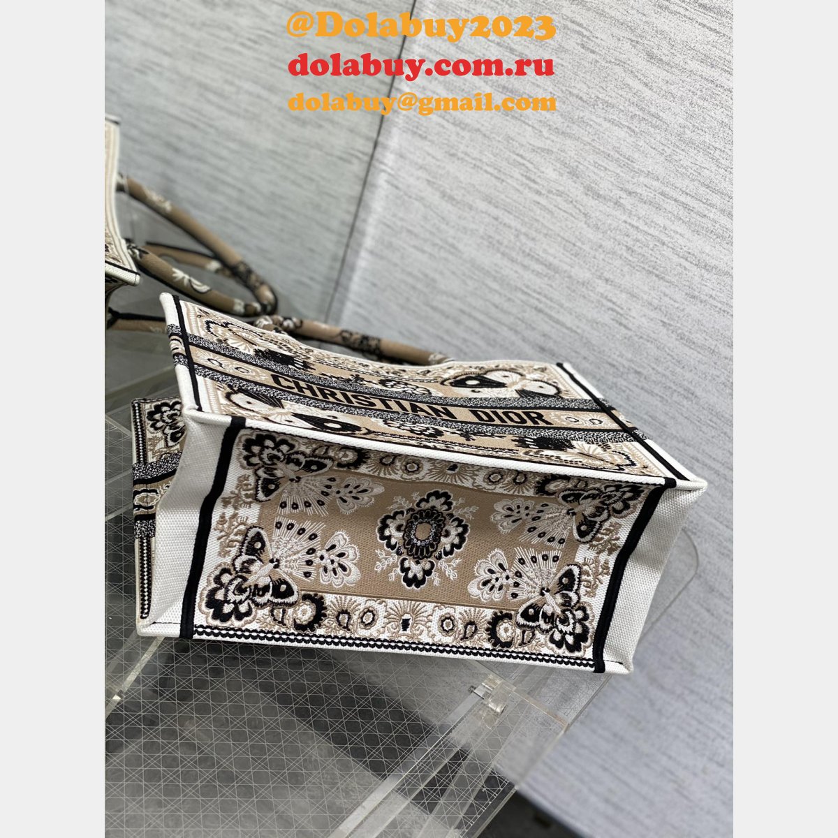 Buy Cheap Replica Best Fake CD Book Tote 1:1 Bag