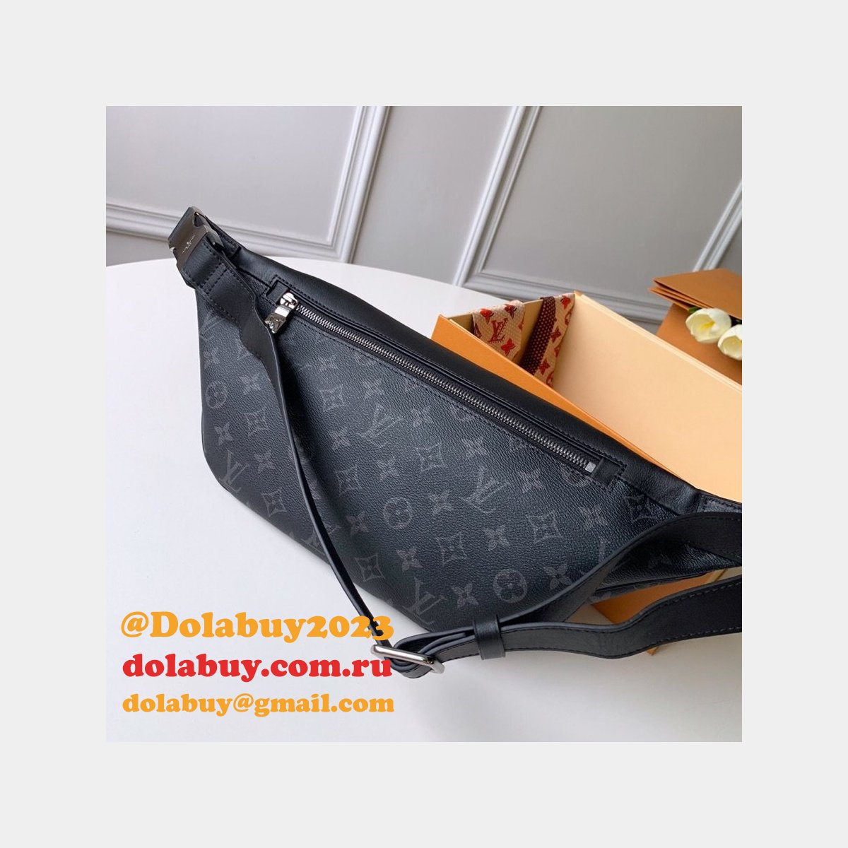 Top Quality Louis Vuitton Replicas Monogram Canvas Bumbag M44336 Black