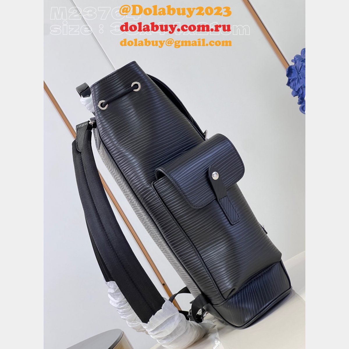 Perfect Christopher M23764 A05 Black Louis Vuitton Knockoff Bag