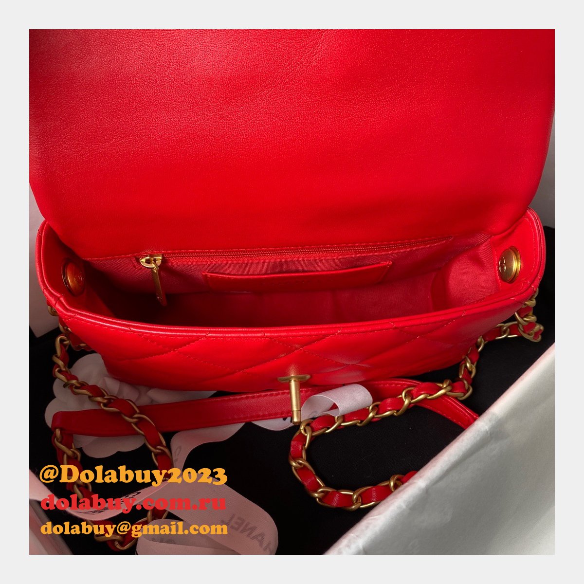 Perfect 1:1 Top Quality Flap Lambskin Replica AS3986 Bag