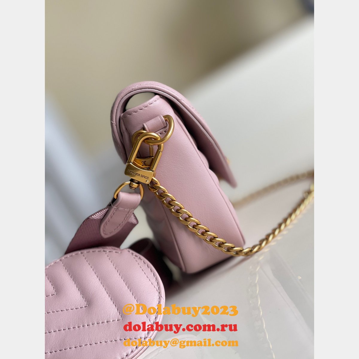 Louis Vuitton Replica M56461/M57864 New Wave Multi Pochette  Leather Crossbody