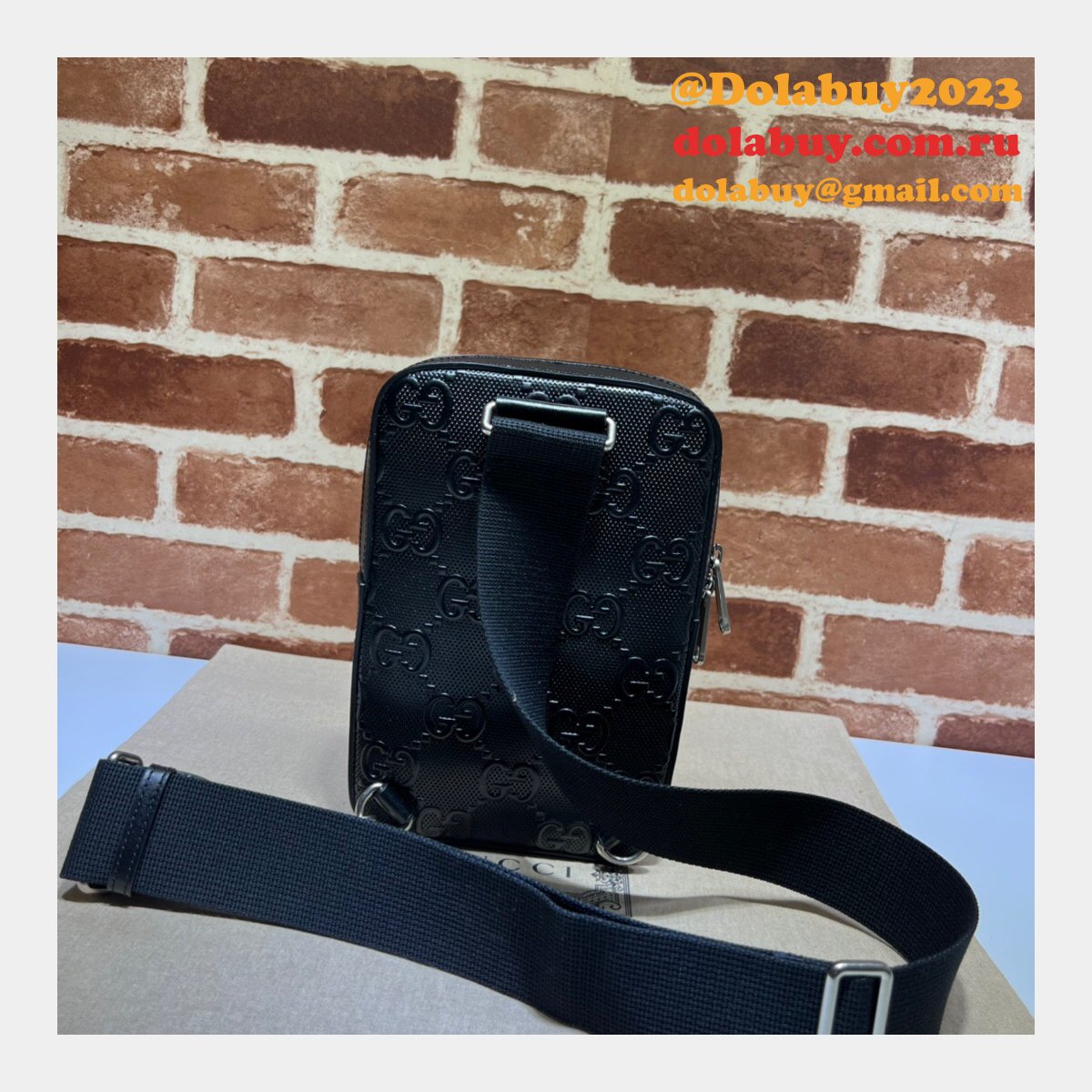 G*u*i replica messengers 700431 gg embossed sling backpack