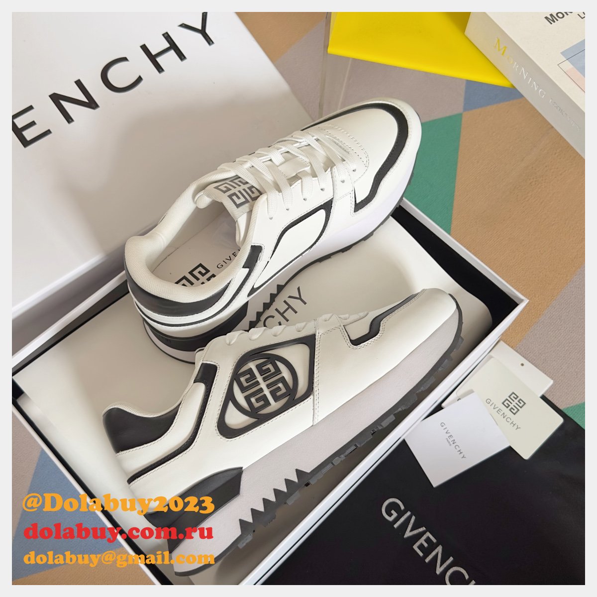 Wholesale GIVENCHY Spectre runner sneakers Perfect