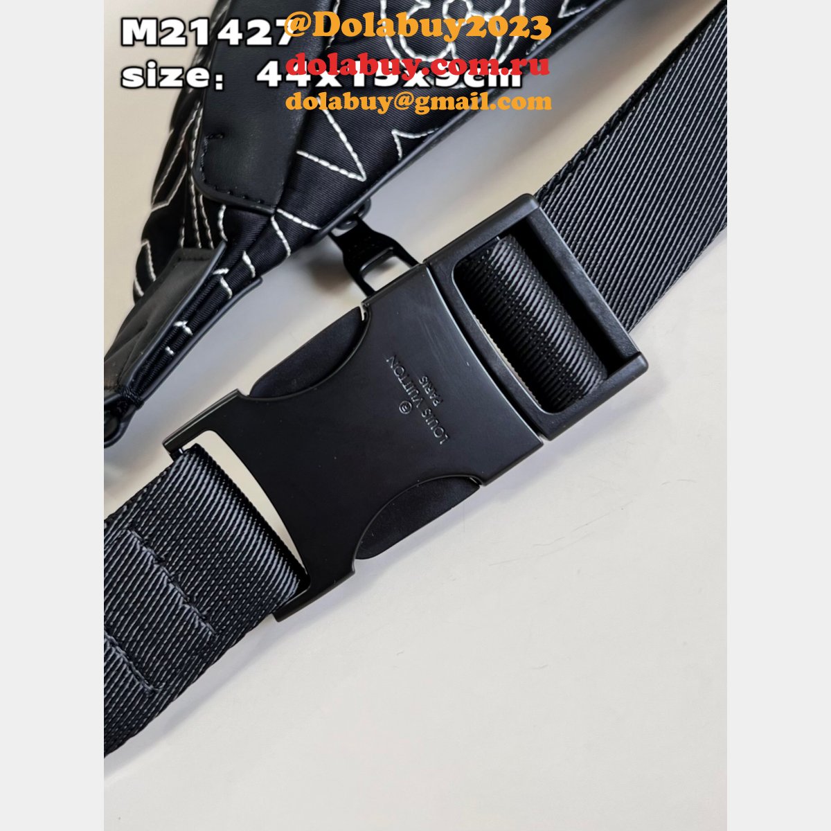 Louis Vuitton Best Men Discovery Bumbag M21427 Copy Bags