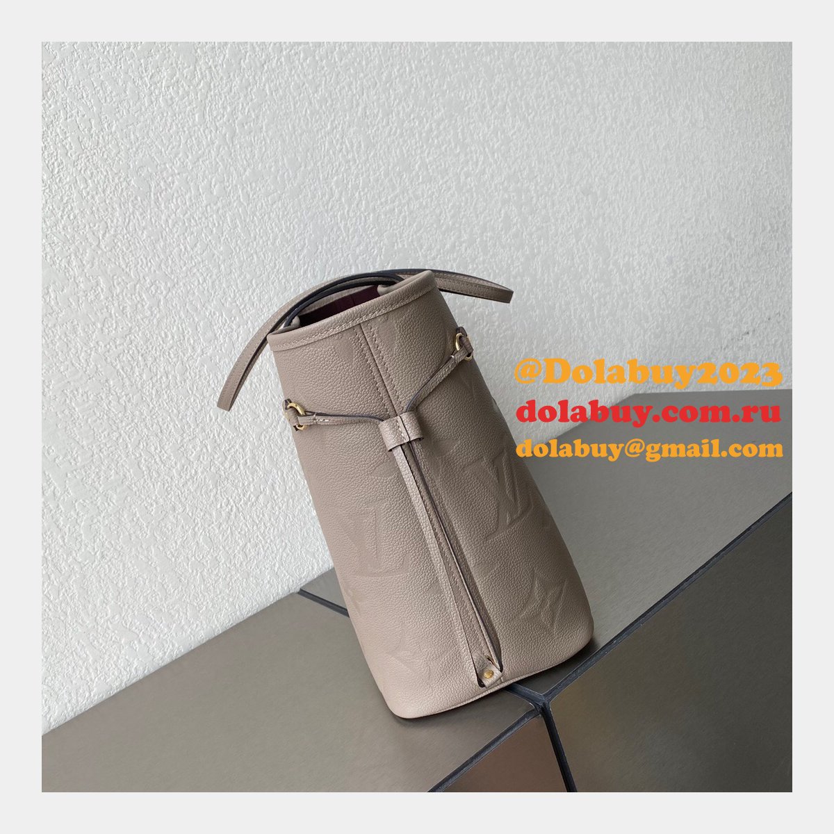 Louis Vuitton M45686 Knockoff Neverfull MM Monogram Empreinte Leather Tourterelle Gray