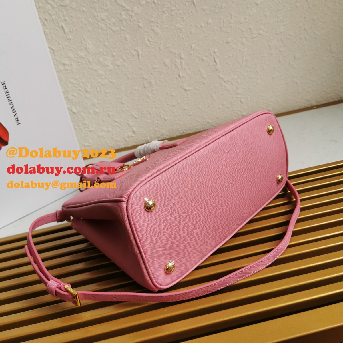 Replica Prada Saffiano killer bag Fashion