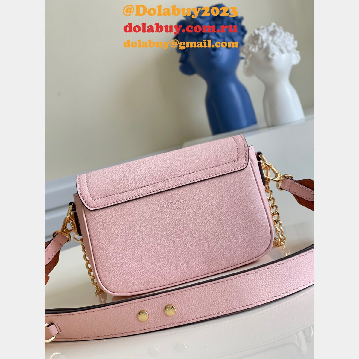 Best Louis Vuitton Replica M58557/M58555/M58554 Lockme Tender Lockme Leather