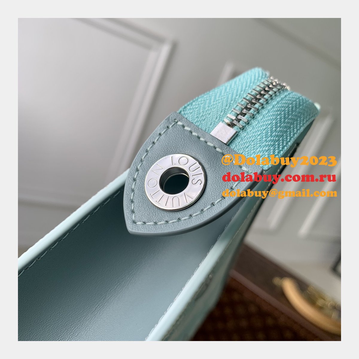 Pochette Voyage Men Duplicate Louis Vuitton M22763 AAA+ Bag