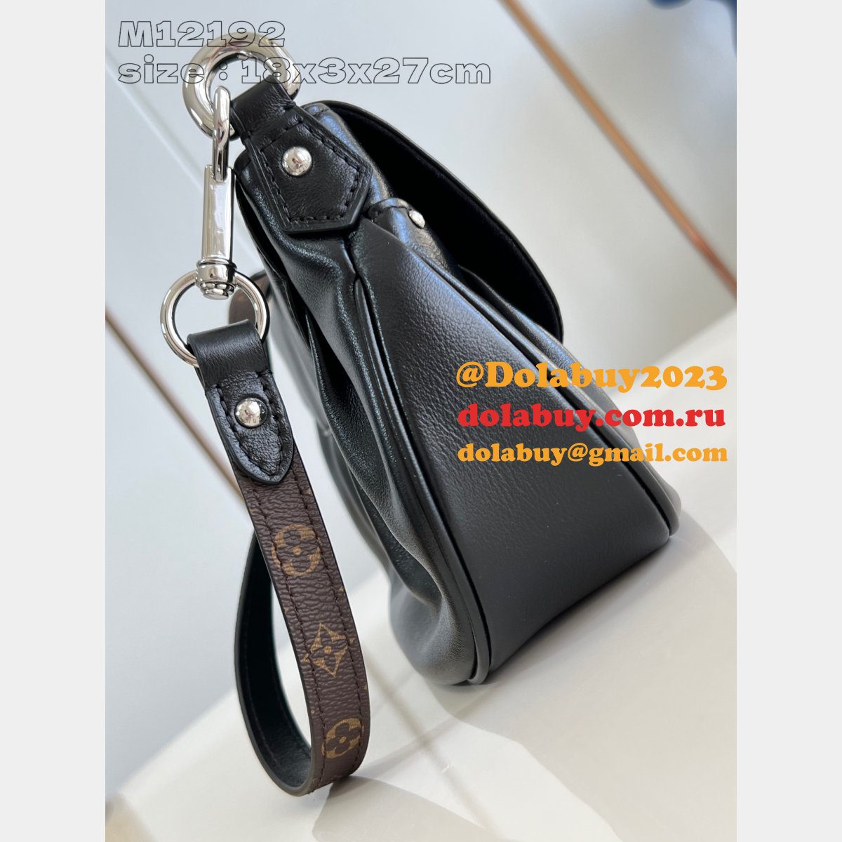 Top M12192 Louis Vuitton Sunset Vibe Black Inspired Replica Bags