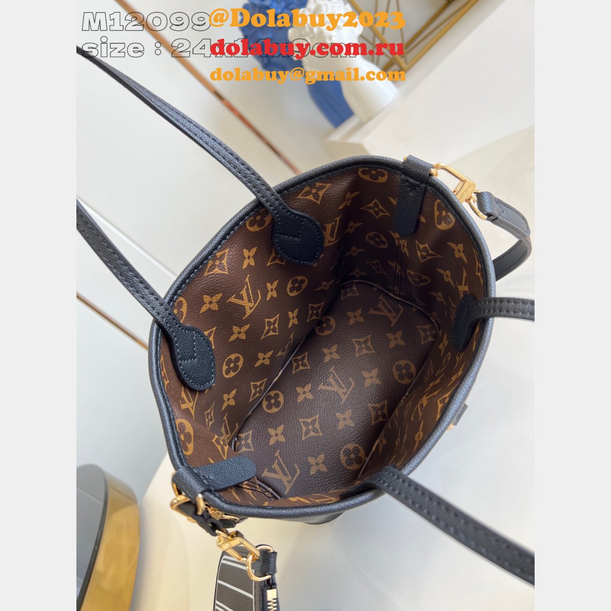 Louis Vuitton 7 Star M12099/M12066 Neverfull Bandoulière Inside Out Fake Bag