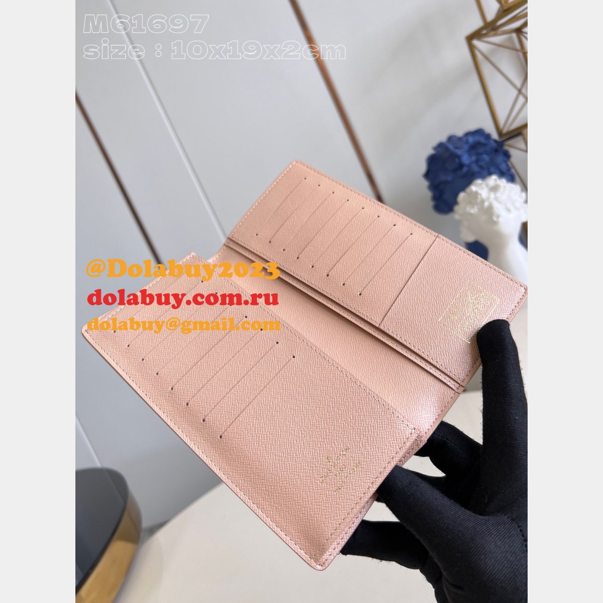 Designer Inspired M61697 Brazza Wallet Louis Vuitton Bag