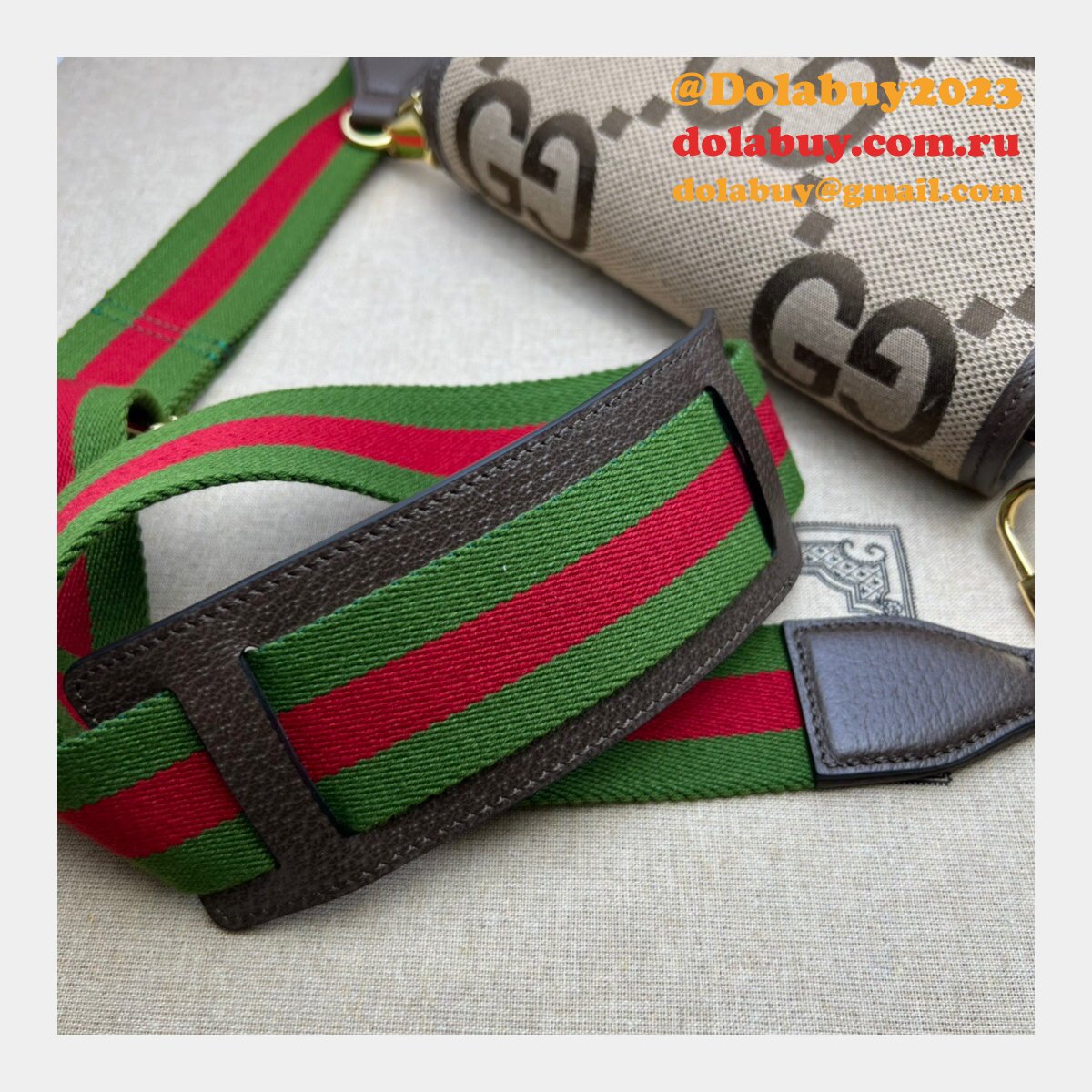 G*u*i high quality replica jumbo gg canvas shoulder 699438 bag