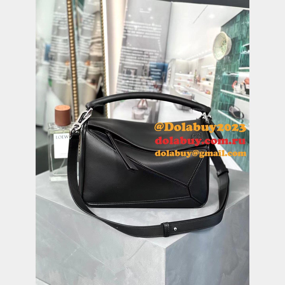 Fashion Small Puzzle Bag In Classic Calfskin 24CM