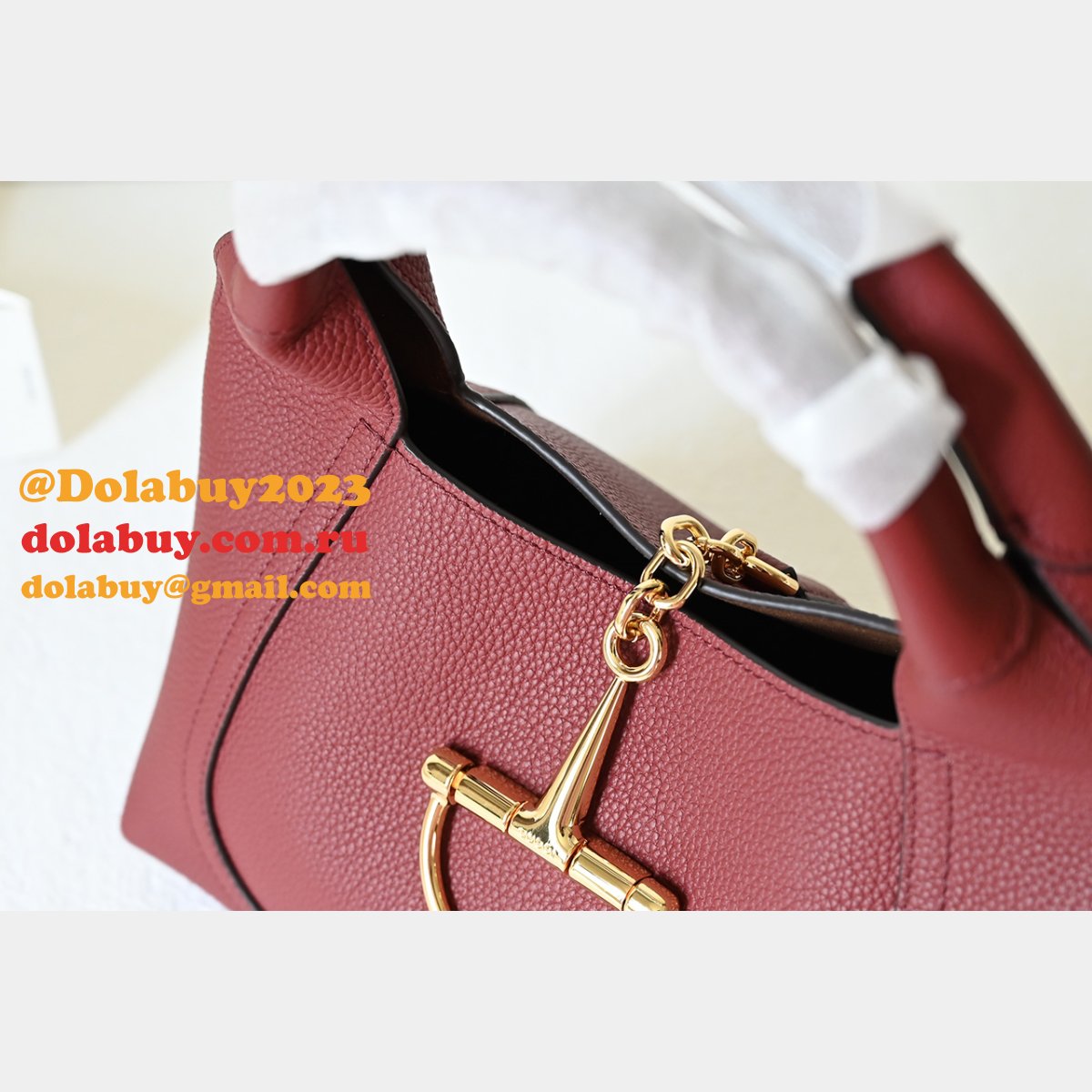 duplicate 837467 G*u*i softbit small shoulder aaa+ black bag