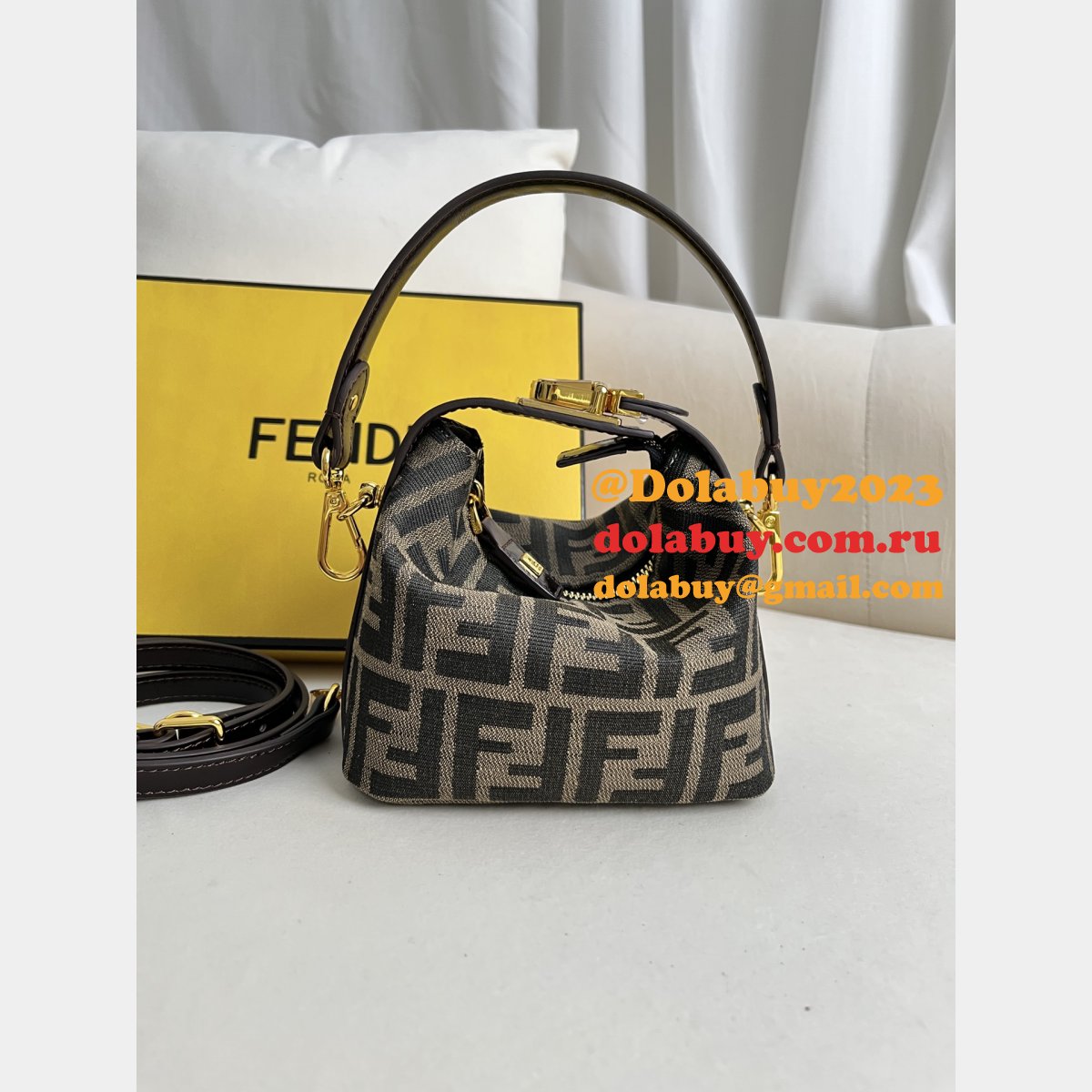 Top Quality FENDI Wholesale lunch HADNBAG