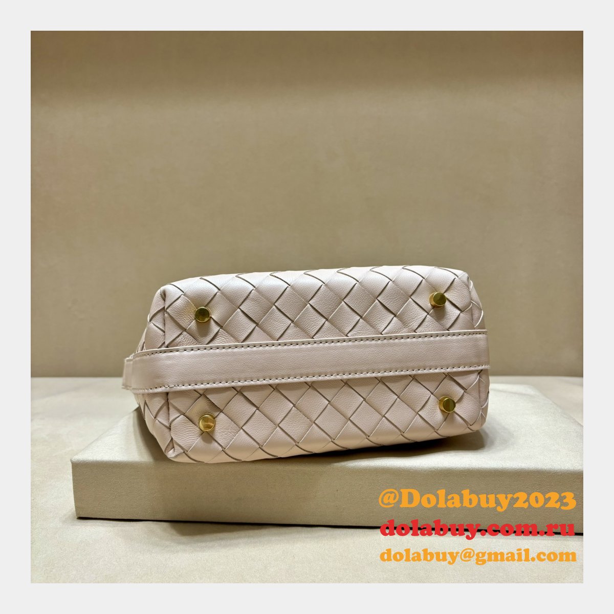 Top Quality BOTTEGA VENETA intrecciato happa hobo bag