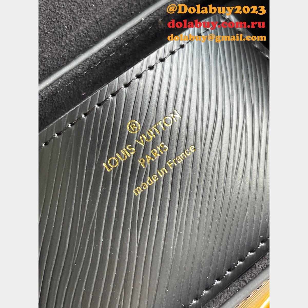 Louis Vuitton Replicas Twist PM Epi Leather M50332 Black/White 7 Star