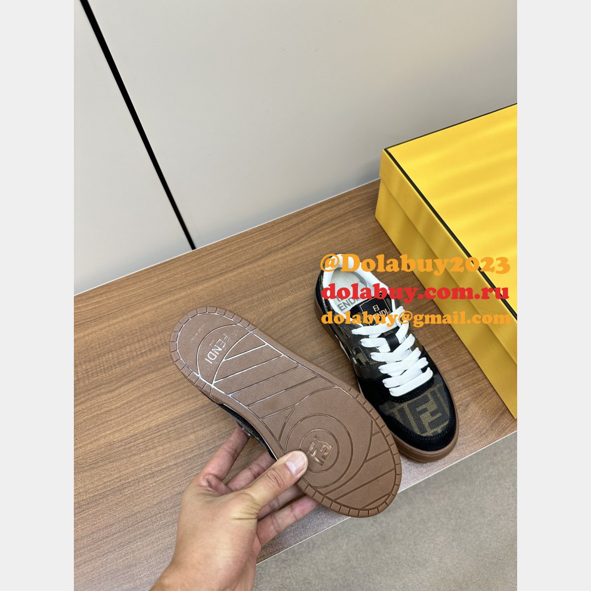 F**di match leather sneakers