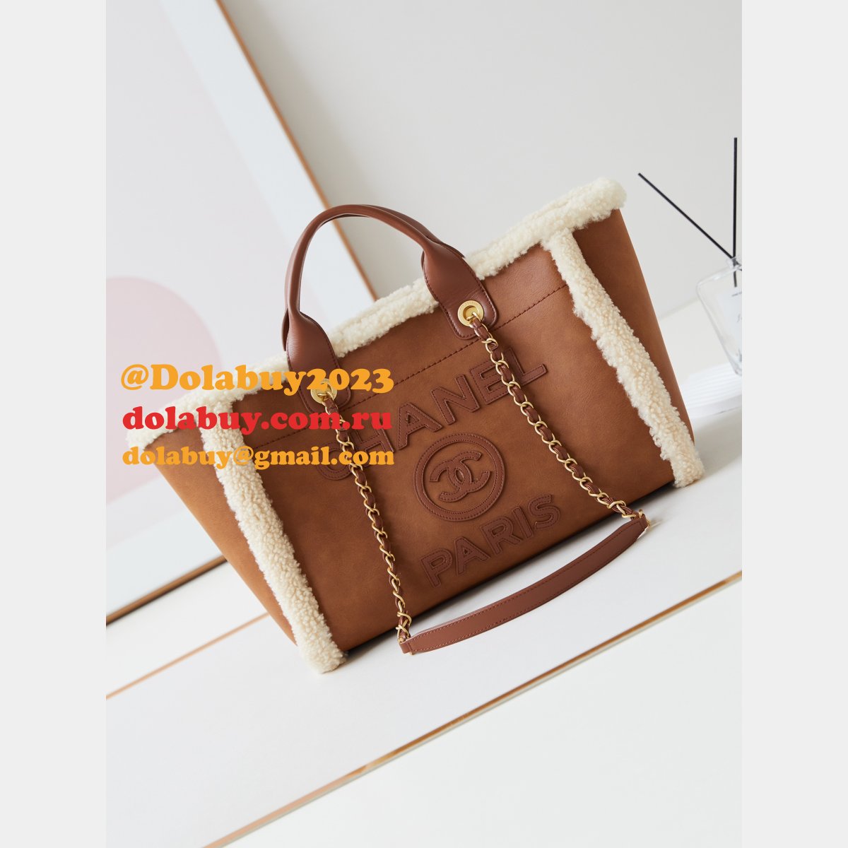 Designer High Quality AS3257 Replicas Shopping Bag