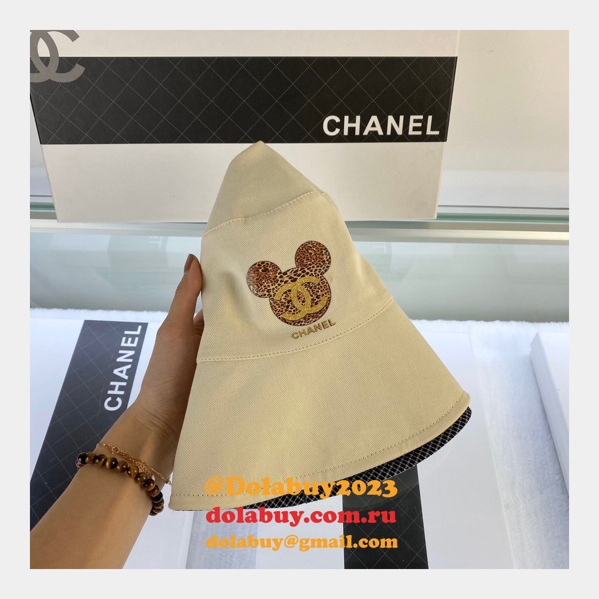 Wholesale CC new double-sided wearable Mickey fisherman hat