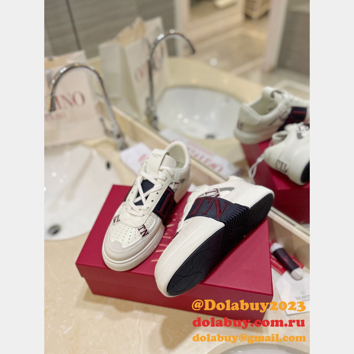 Fake Valentino Shoes Replica Sales 1:1 Mirror Online