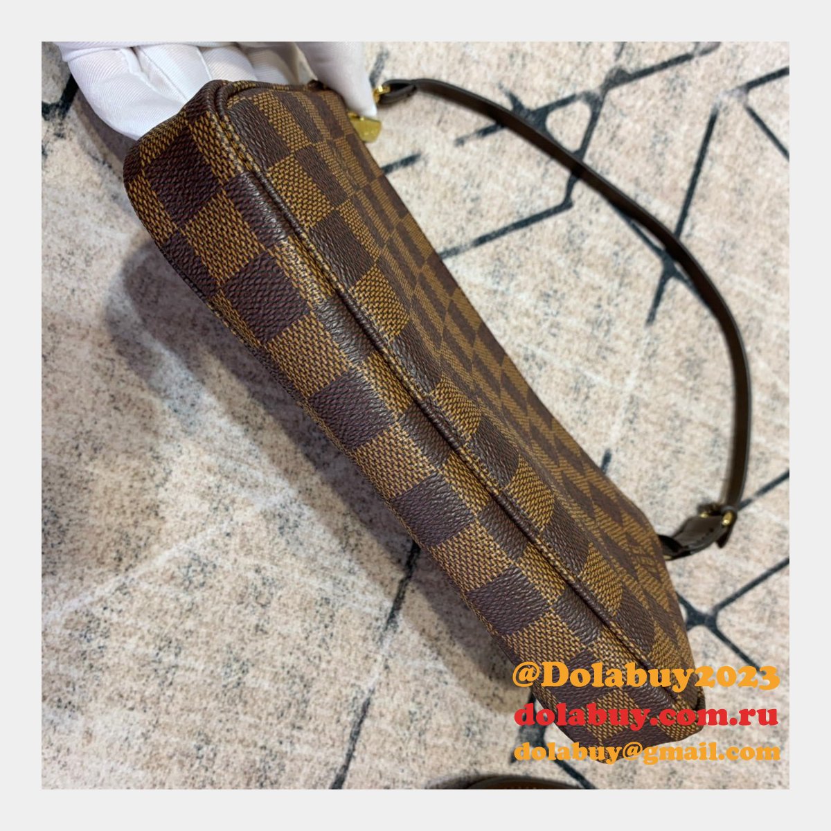 Luxury Auth Louis Vuitton Damier Pochette Accessoires M41206