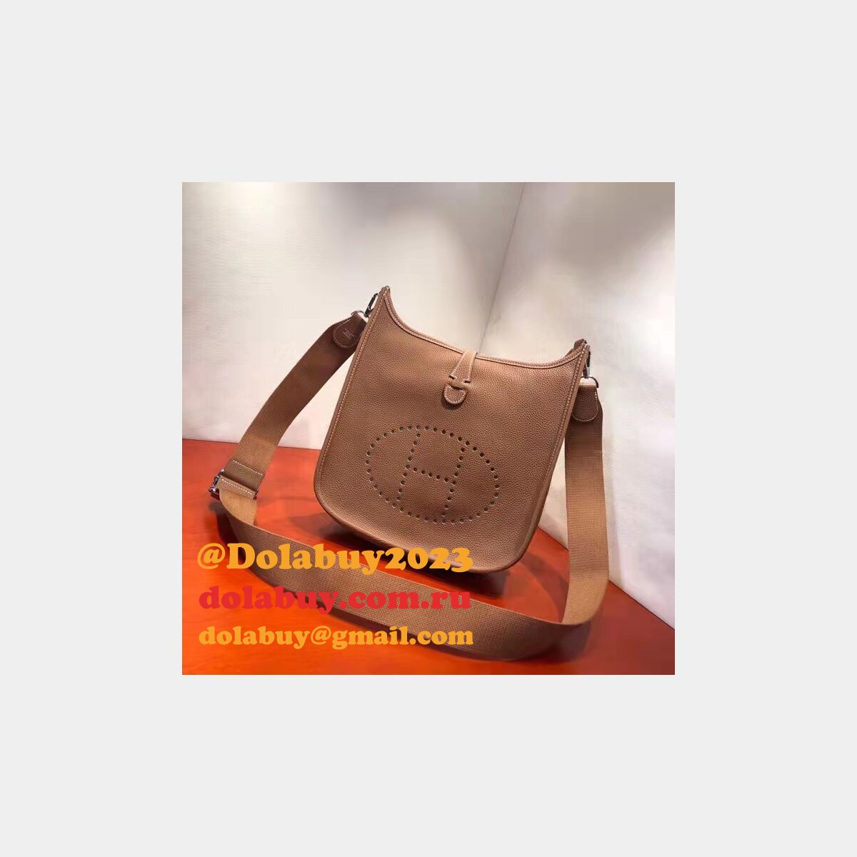 Where to buy High Quality Hermes Evelyne III 28cm Replicas Bag