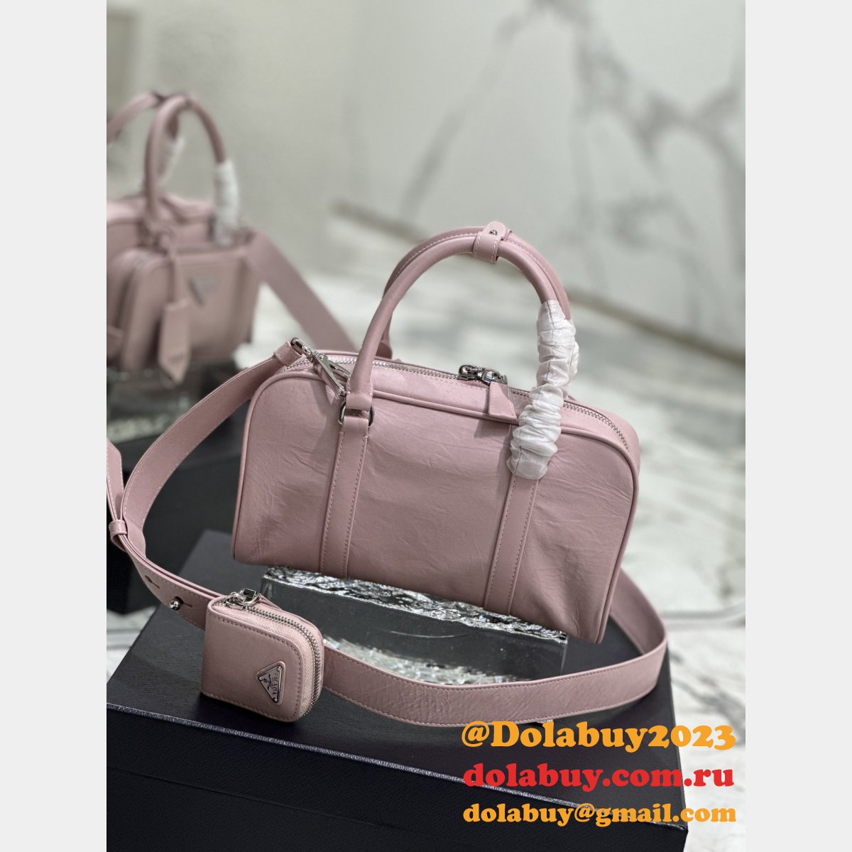 Fashion hottest selling prada camera handbag 2024