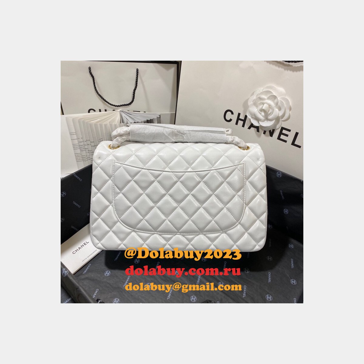 CC CF Knockoff Grained Lambskin & Gold-Tone Metal 30CM Black Maxi