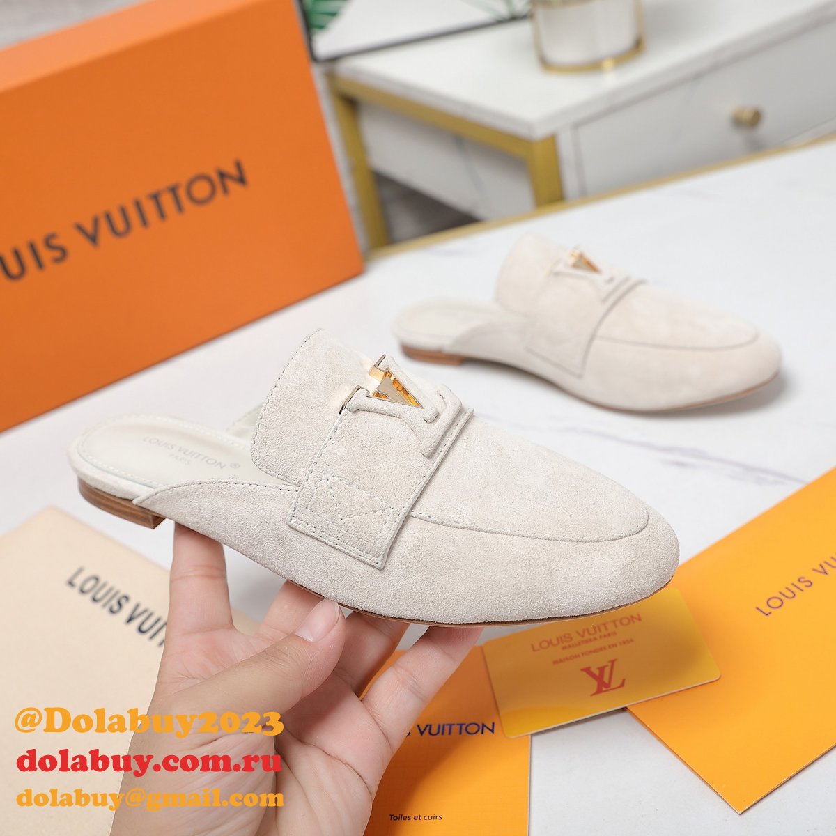 Top Quality LV loafer slippers Best Wholesale shoes