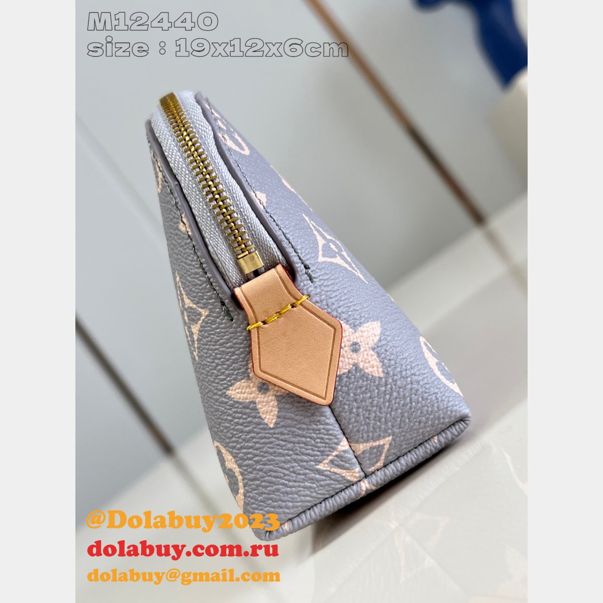 Sell Louis Vuitton Pochette Cosmétique M12440 Knockoff Bag Online