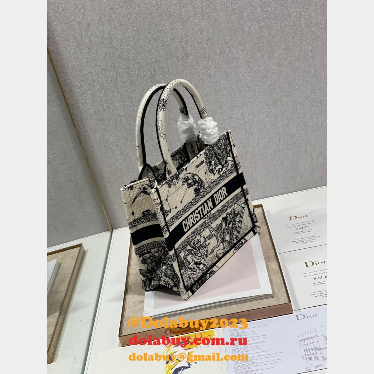 Top 1:1 Replica Purses Christian Dior CD Book Tote Bag