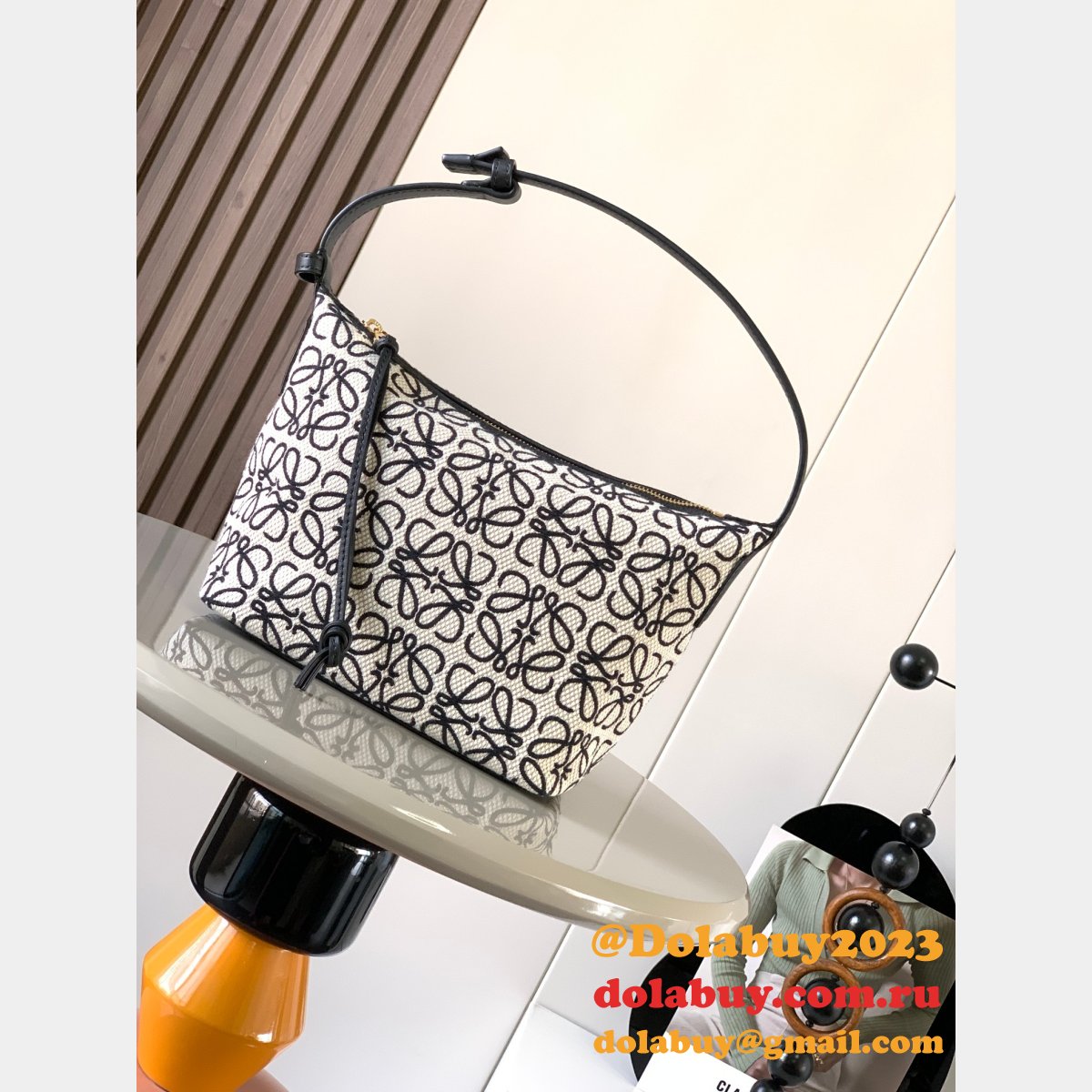 Top Quality LOEWE Cubi Anagram leather-trimmed tote 21cm/35cm