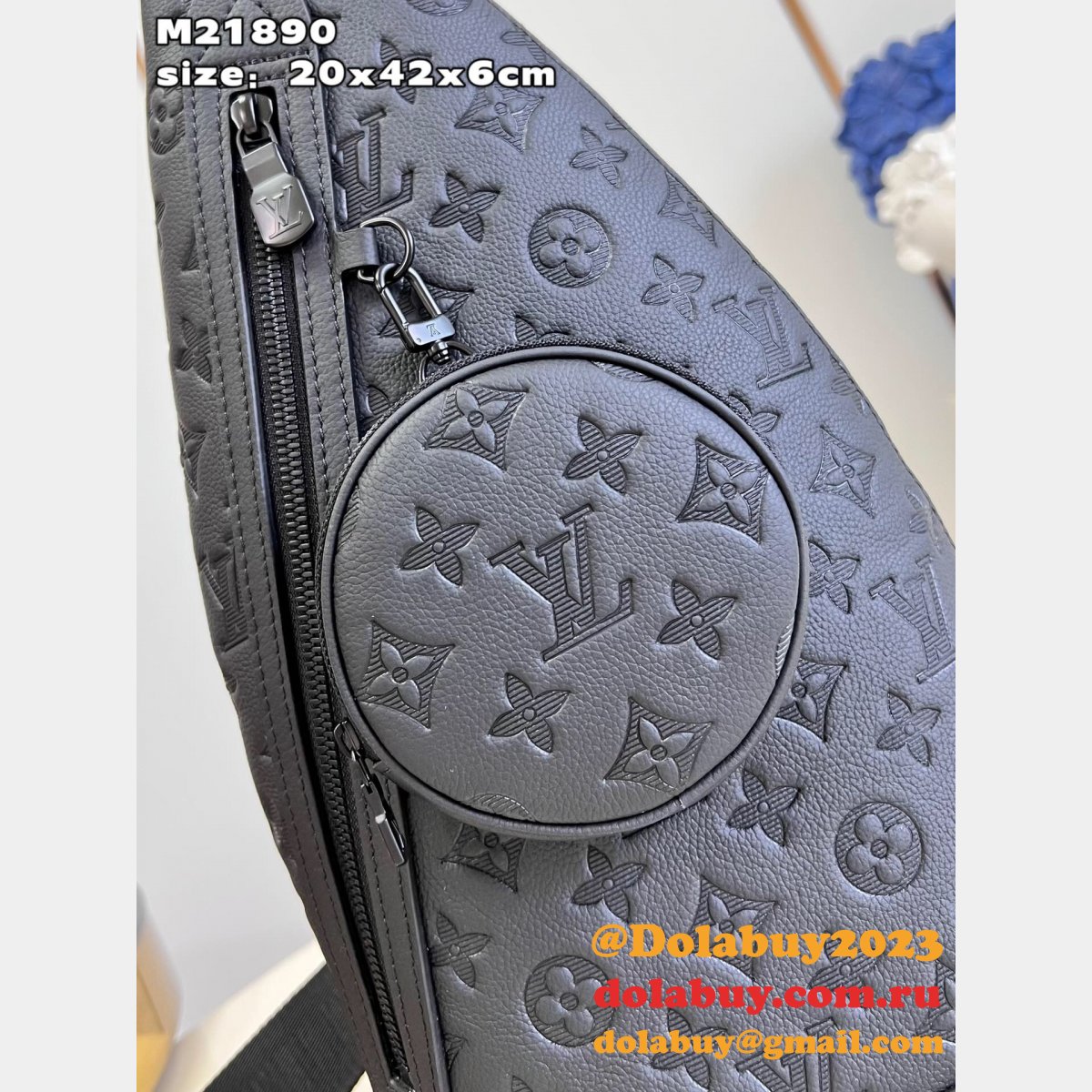 Louis Vuitton 7 Star M21890 Designer Duo Slingbag G65 Replica Bag