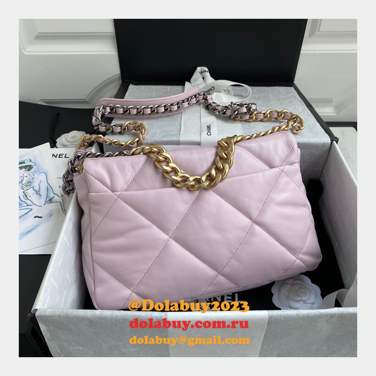 Shop For Quality Lambskin Flap AS1161 Replica Bag