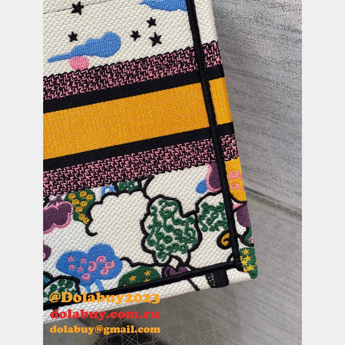 High-End Designer Christian Dior Replica CD Book Tote Bags