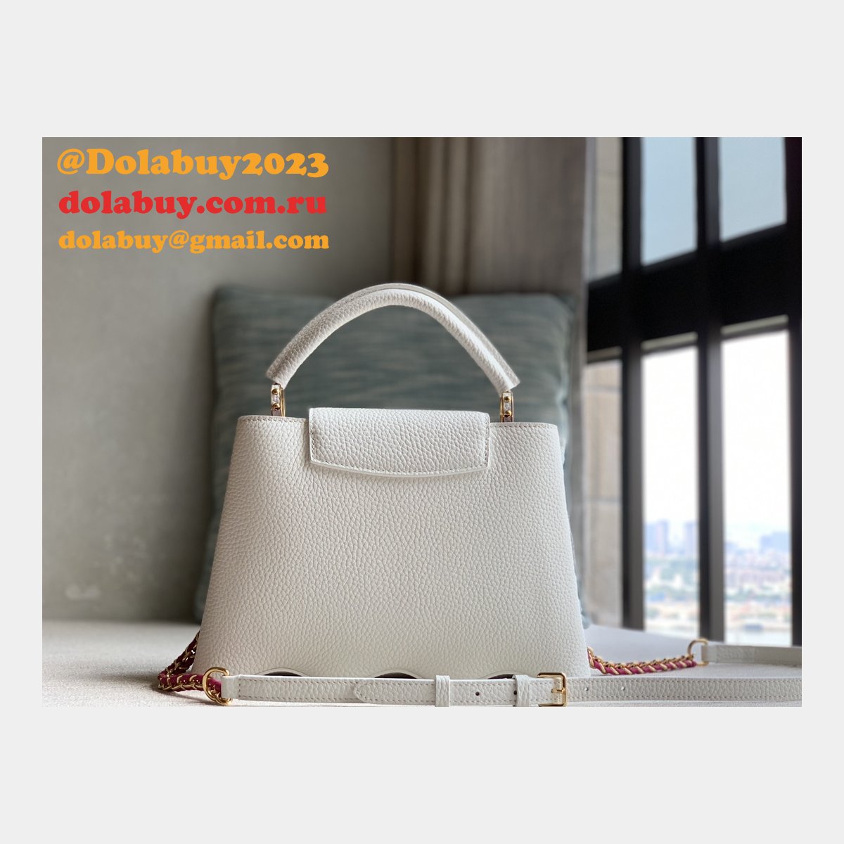 Capucines Capucines M22122/M22121 Designer Louis Vuitton Replica Bag