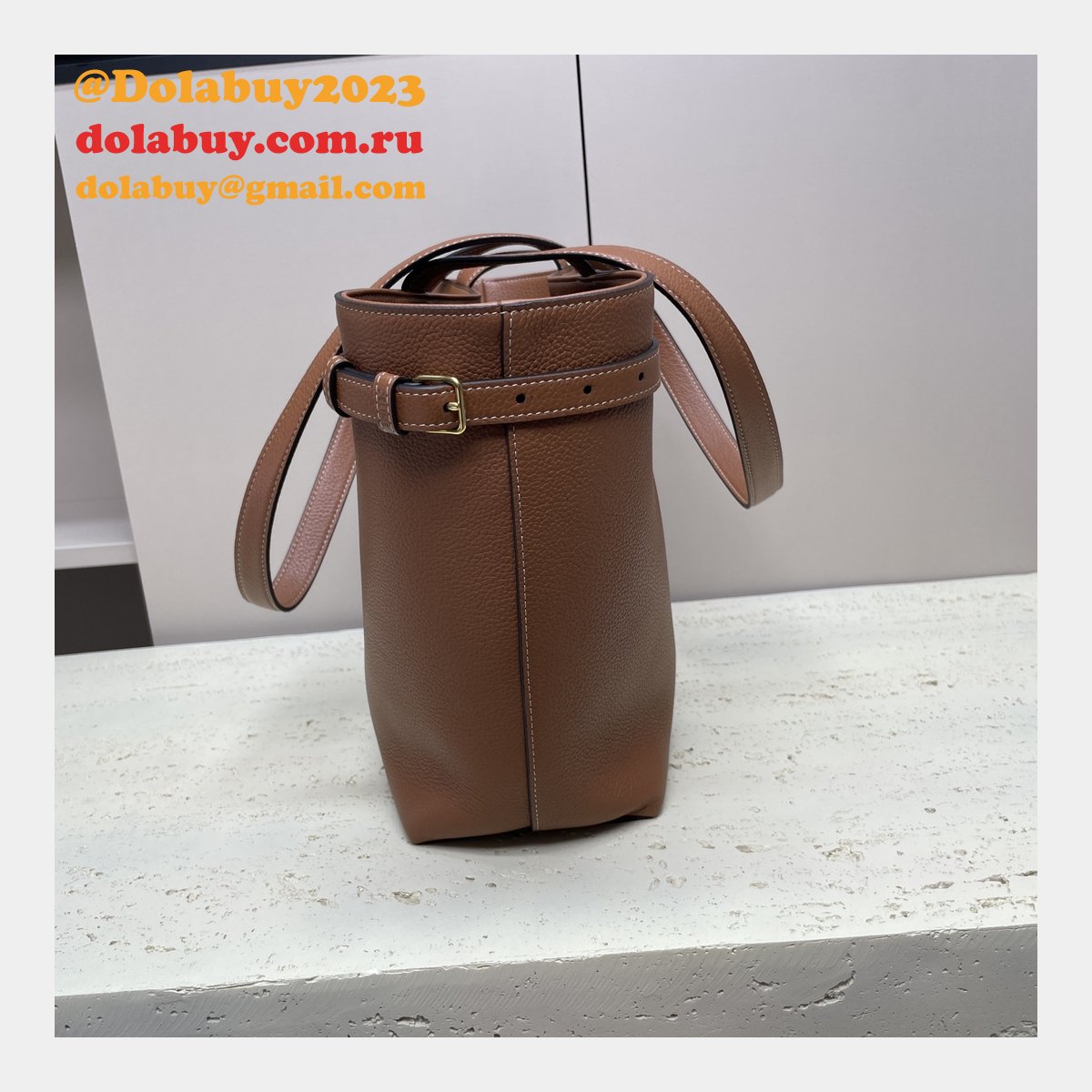 Luxury Best Celine 116853 Medium Cabas Anais Cuir Triomphe