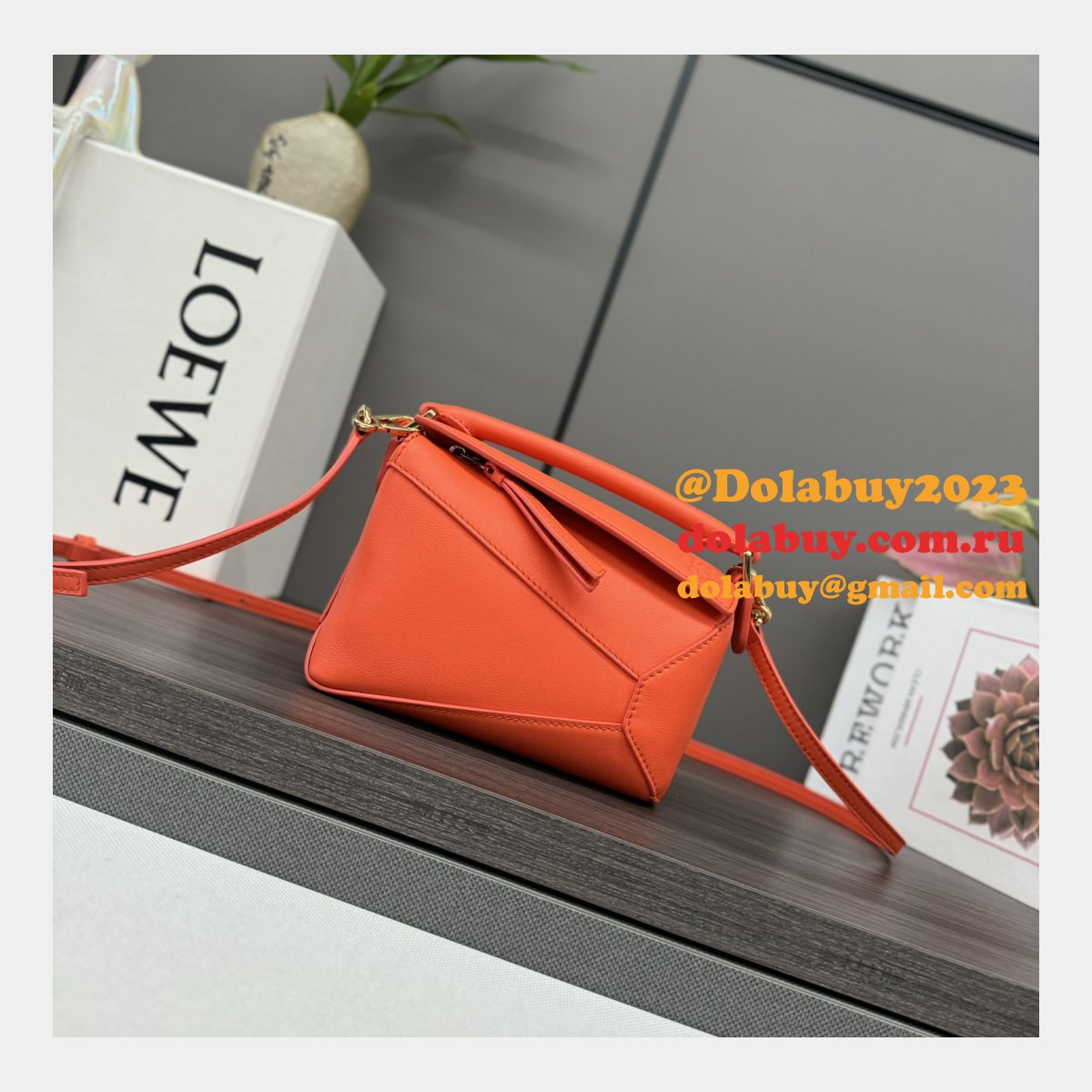 Mini Cheap Loewe Puzzle Bag In Classic Calfskin 18cm