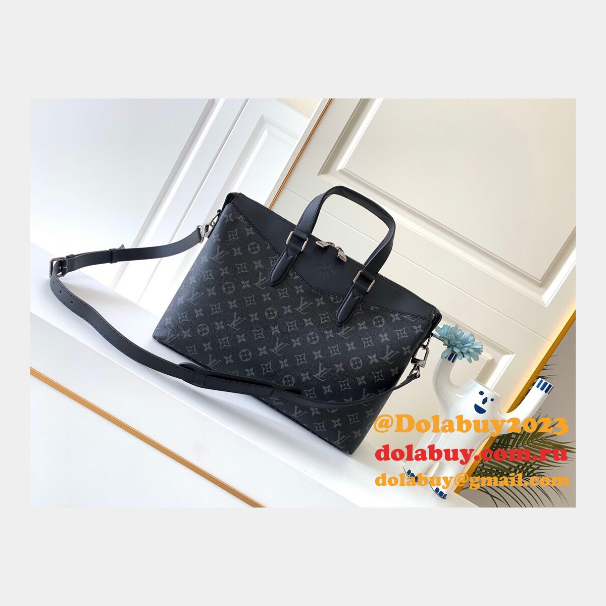 Replicas LV Briefcase Explorer Monogram Eclipse Canvas M40566